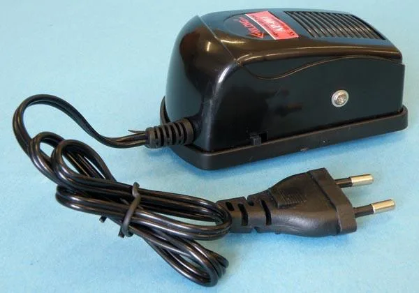 Aquarium air pump