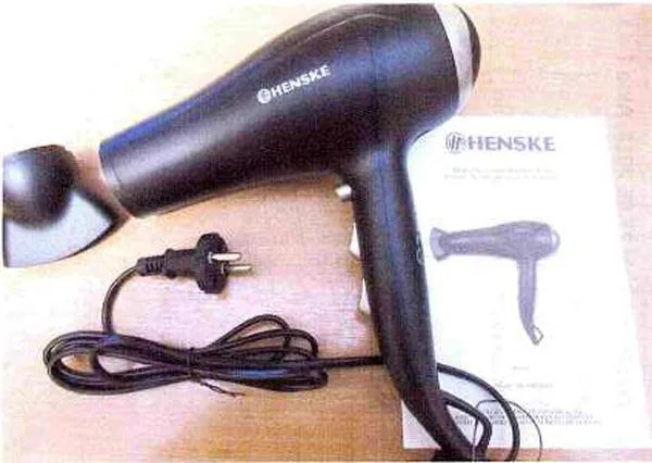 Hair dryer
