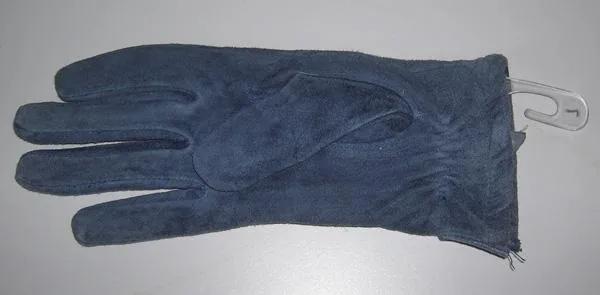 Leather gloves