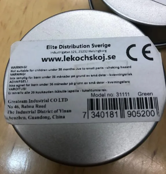 Magnetic putty