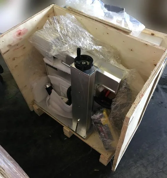 Laser engraving machine