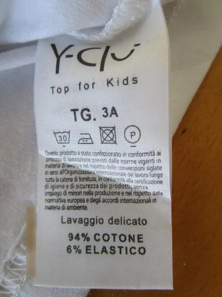 Girls' sleeveless t-shirt