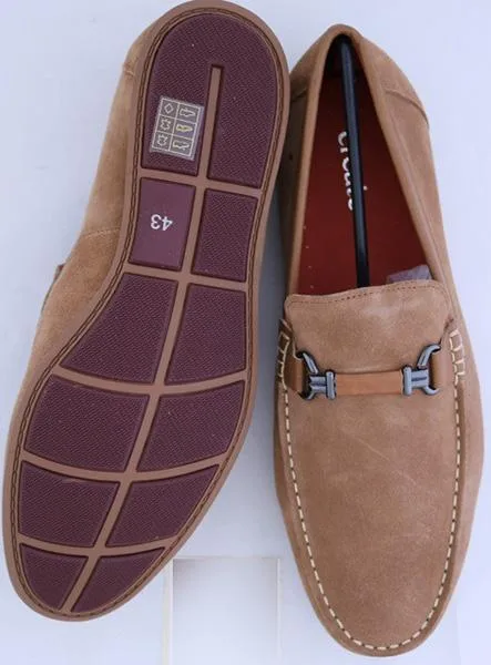 Leather shoes