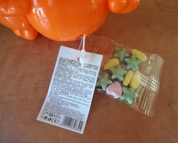 Rattle toy
