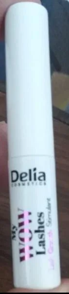Eyelash growth serum