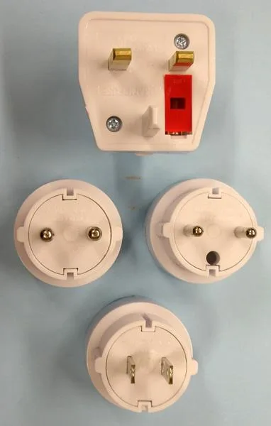 Travel plug adaptor set