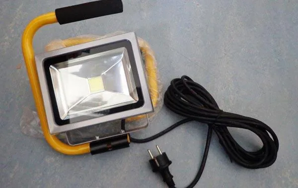 LED floodlight