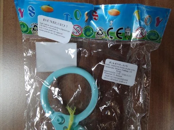 Rattle chain