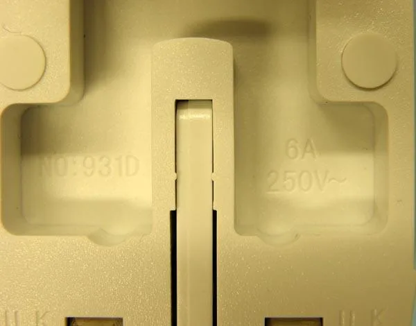Travel adaptor