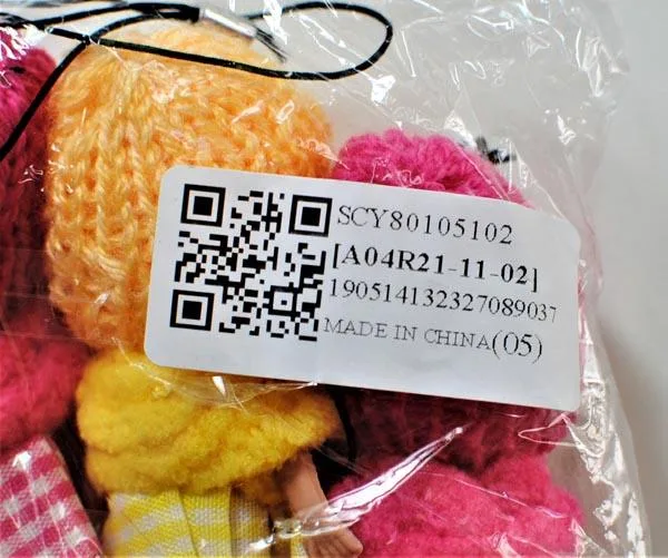 Plastic doll set