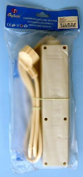 Mains extension lead