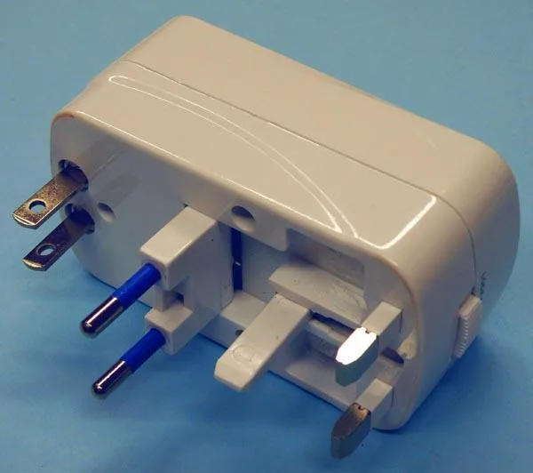 Travel adaptor
