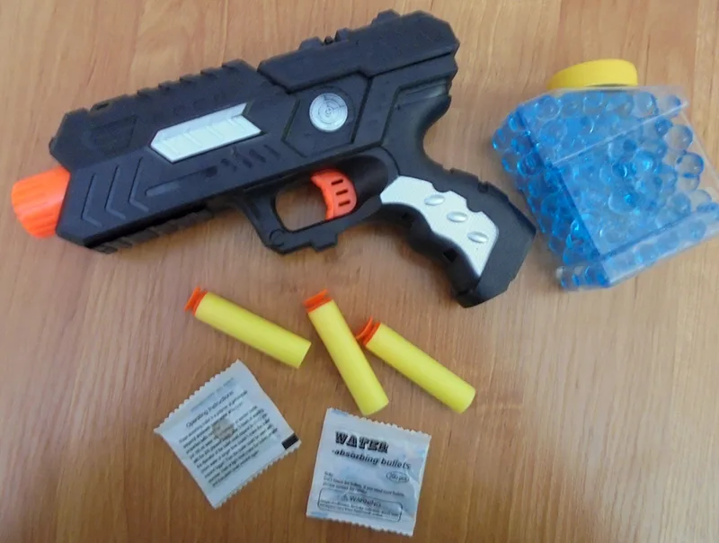 Toy gun set