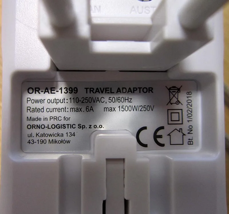 Travel adaptor