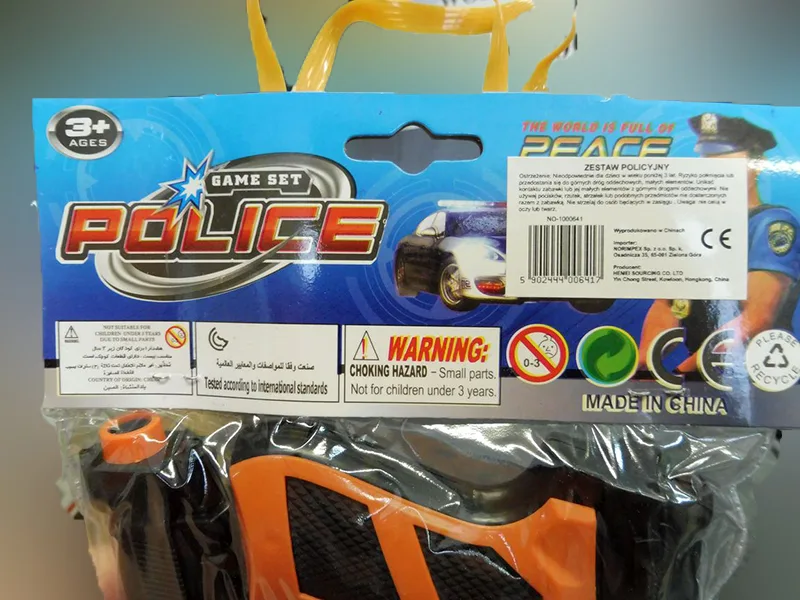 Plastic toy set