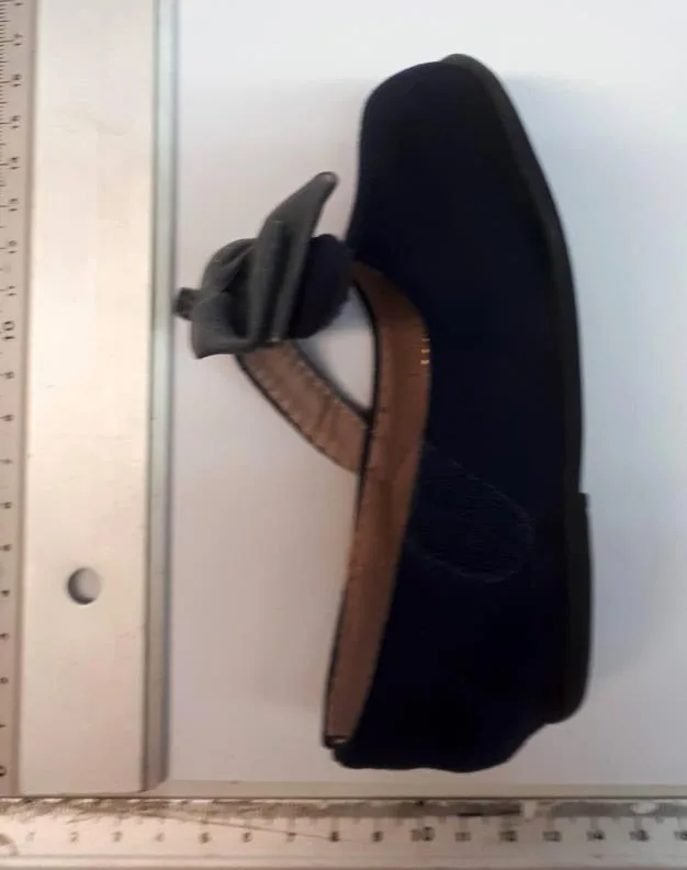 Girls’ shoes