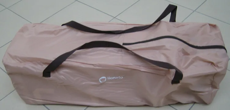 Travel cot
