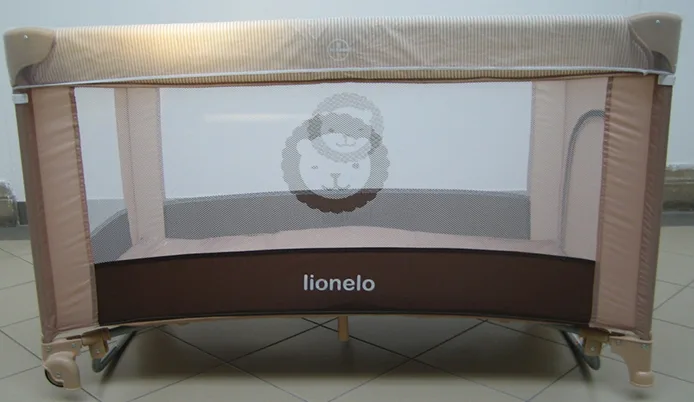 Travel cot