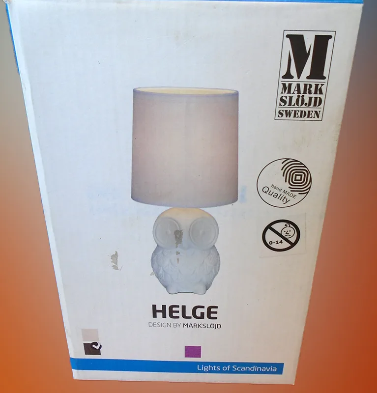 Table lamp
