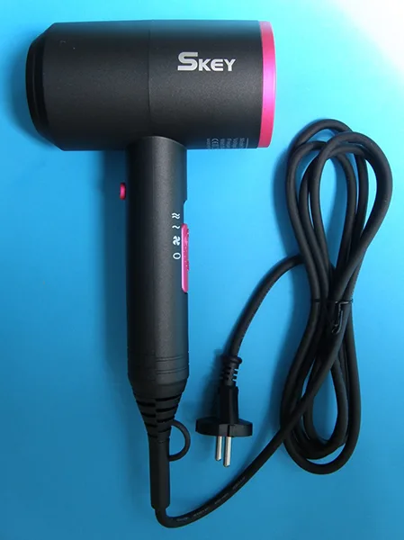 Hair dryer