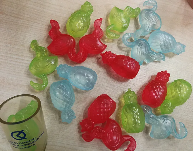 Ice cooling cubes