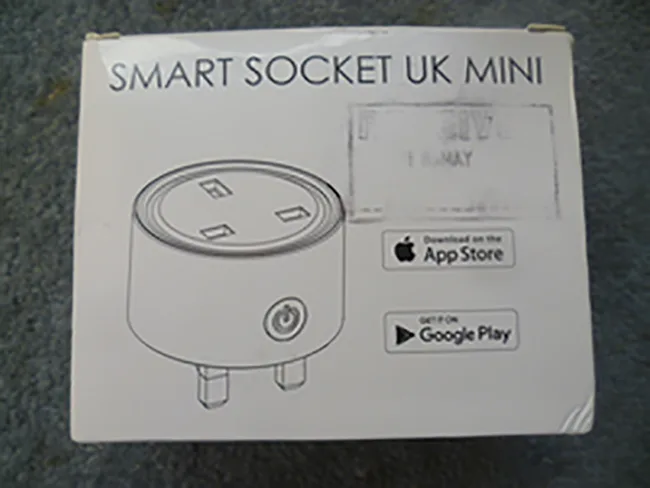Smart plug adaptor