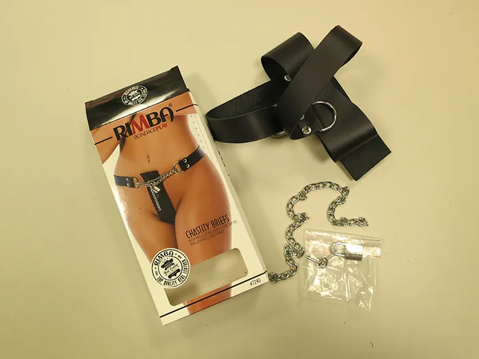 Adult novelty product