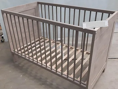Childeren's cot