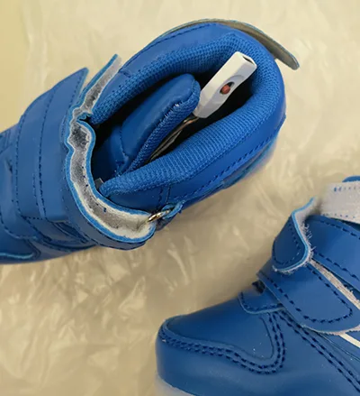 Children's shoes with LED light