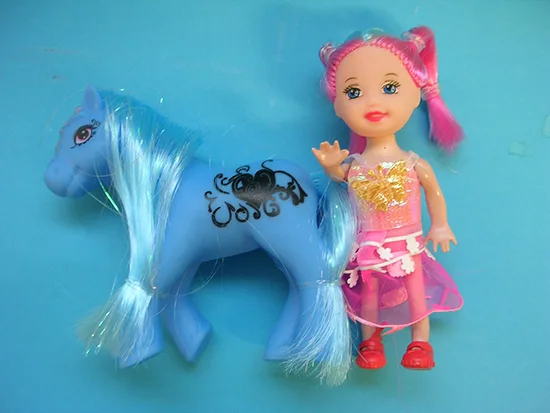 Plastic doll set