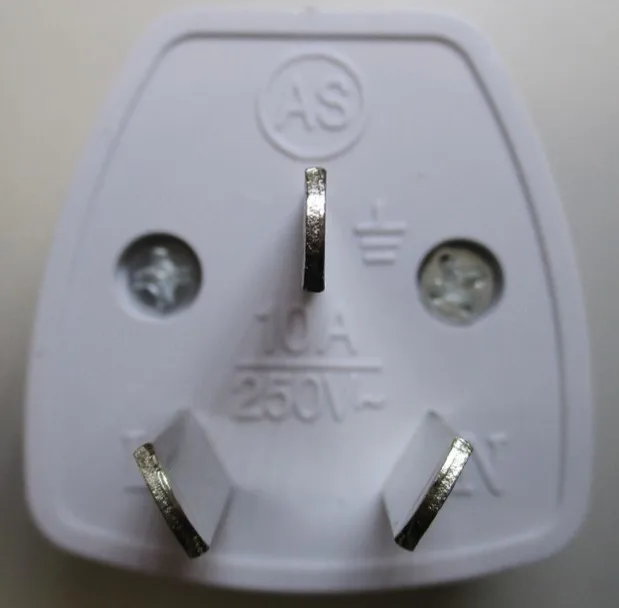 Travel adaptor