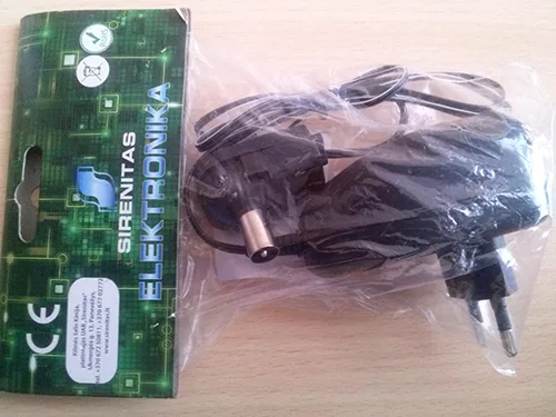 Power supply for antenna