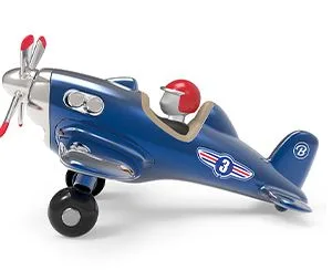 Plastic plane