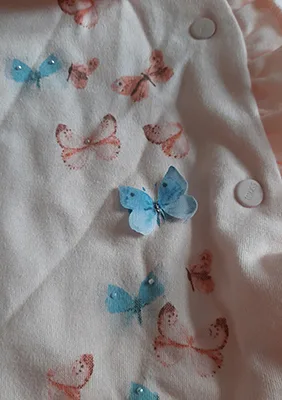Baby's bodysuit