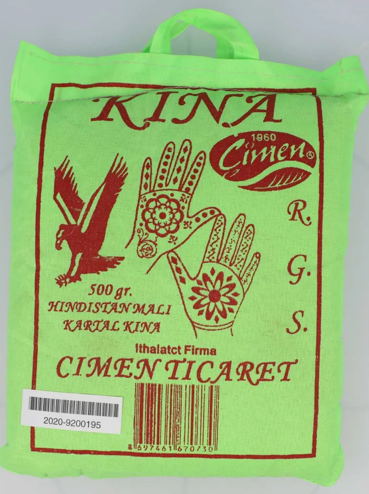 Henna powder for colouring the skin