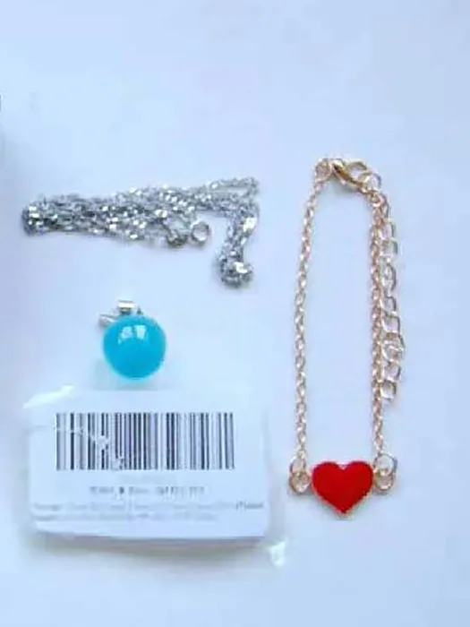 Necklace with pendant
