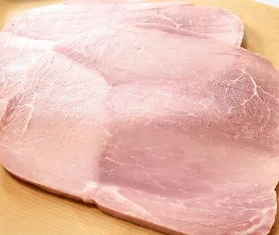 Epaule de porc cuite