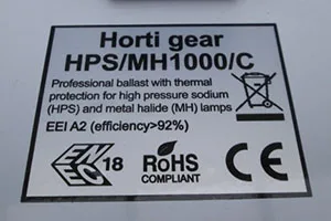 Control gear for discharge lamp