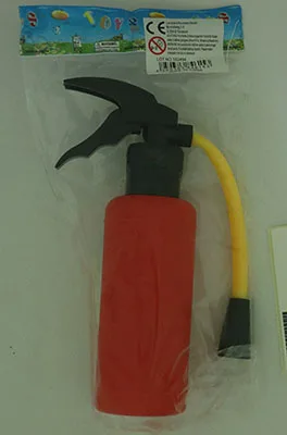 Plastic water gun