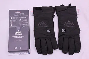 Heated gloves