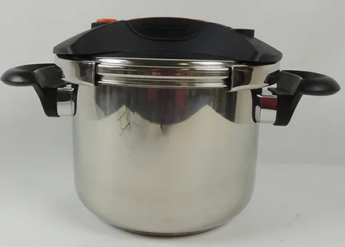 Pressure cooker