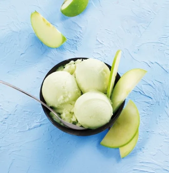 Sorbet plein fruit à la pomme verte