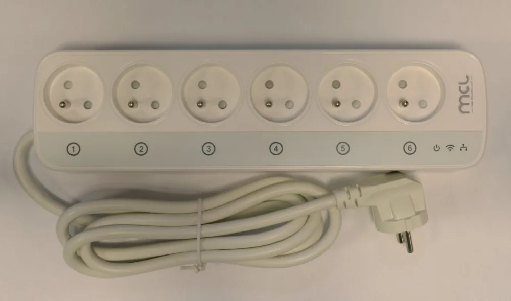 Multiprise connectée wifi 6 sorties - 1.80m