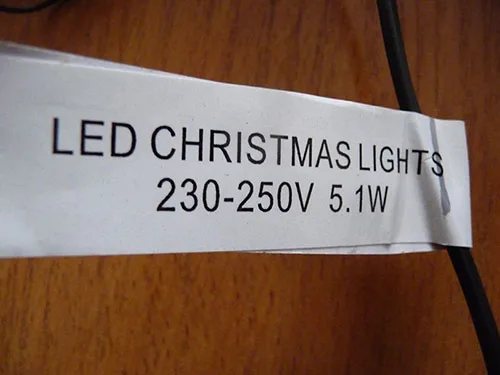 Christmas light chain