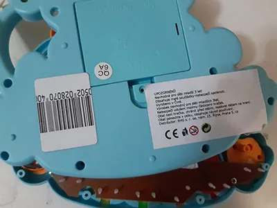 Battery toy piano