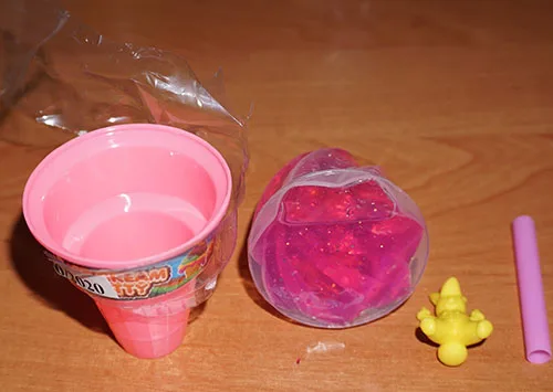 Toy putty
