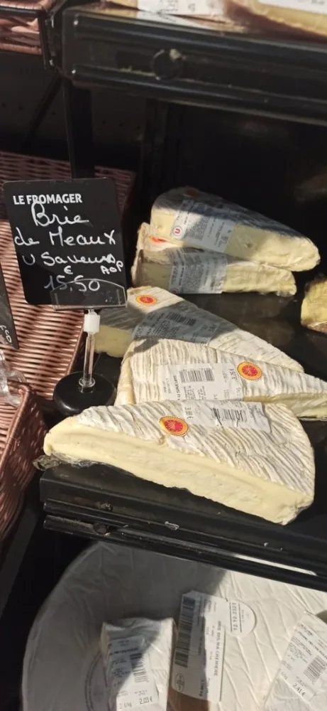 Brie de meaux aop