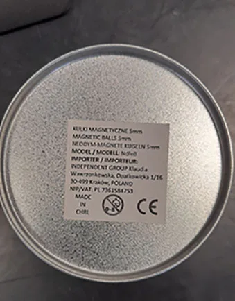Magnetic balls