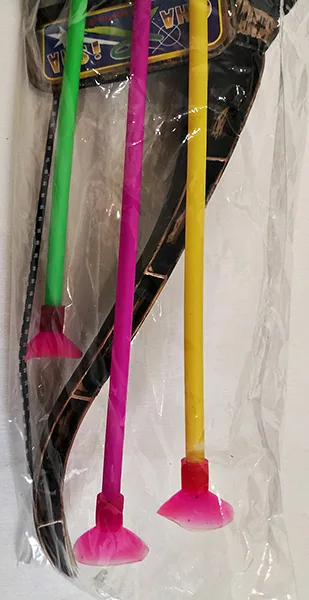 Toy bow and arrow set