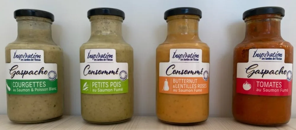 Consommé et gaspacho de légumes au saumon fumé